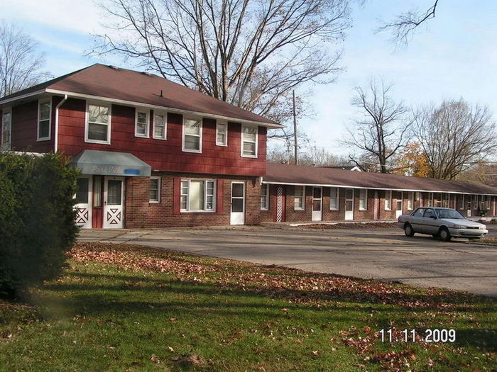 Park Villa Motel - Real Estate Listing Photo (newer photo)